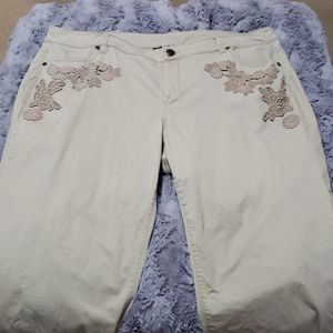 LB KHAKIS PANTS WITH LACE EMBLISHMENT